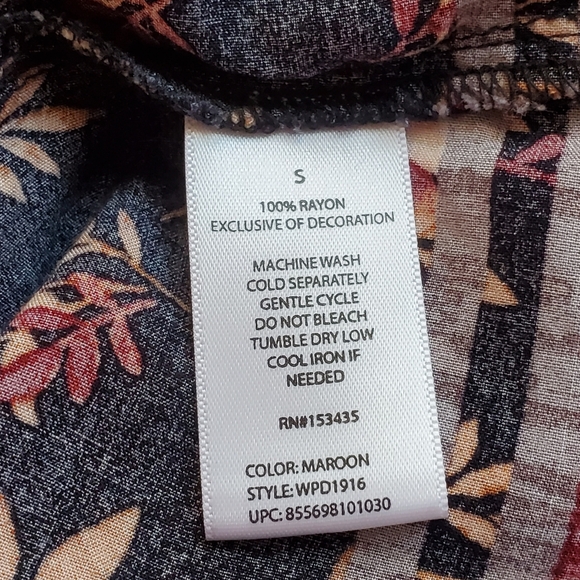 ♤ BeachLunchLounge Belted Floral Tunic Dress Size Small Black Gold Burgundy - Picture 5 of 10